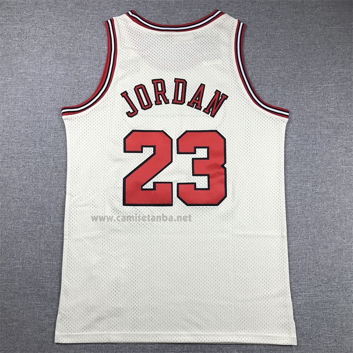 Camiseta Chicago Bulls Michael Jordan NO 23 Mitchell & Ness Chainstitch Crema